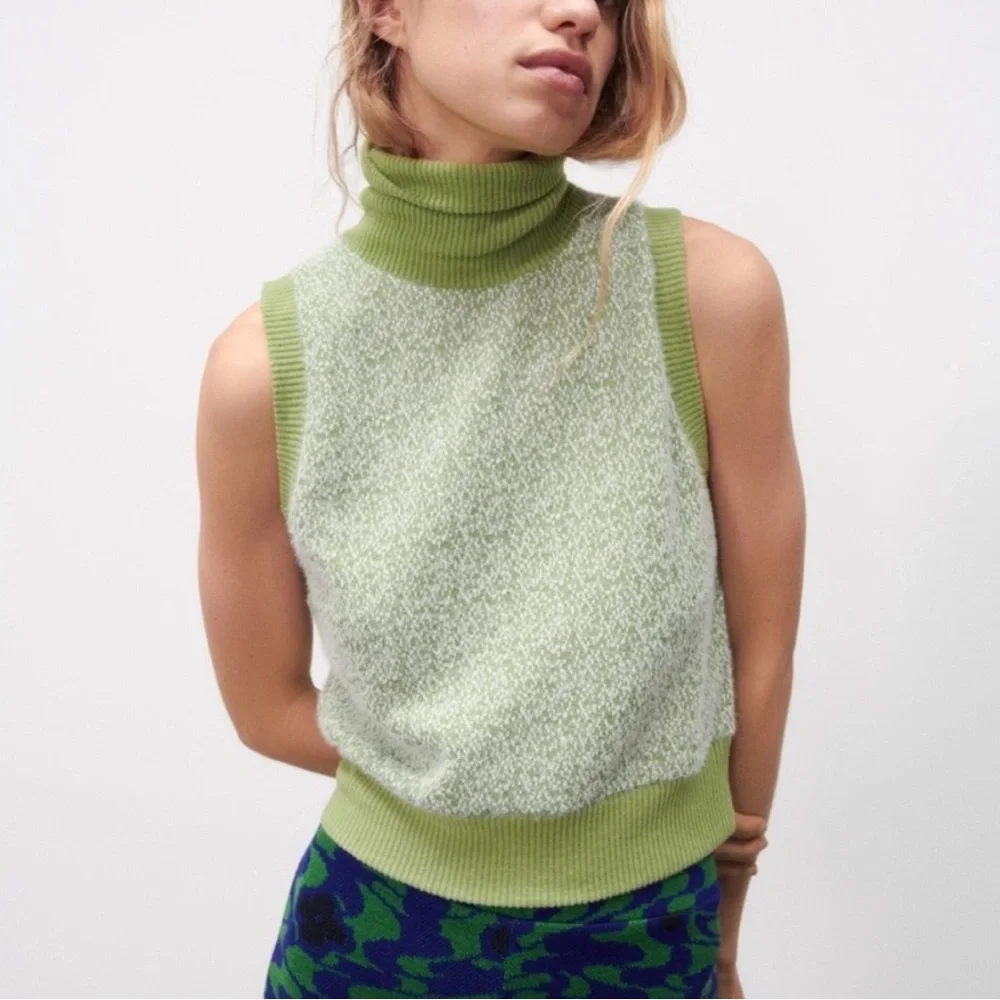 Zara Mock Turtleneck Sleeveless Sweater - Picture 3 of 4